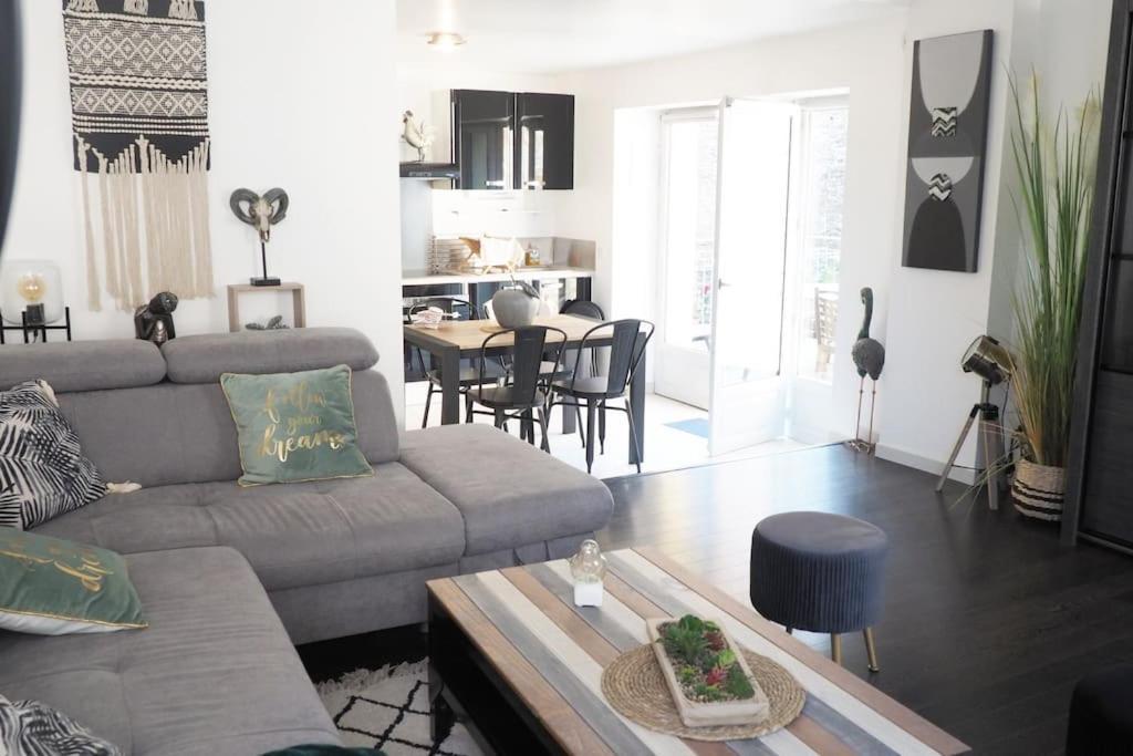Appartement Duplex Et Terrasse A St Servan-St Malo Saint-Malo Eksteriør billede