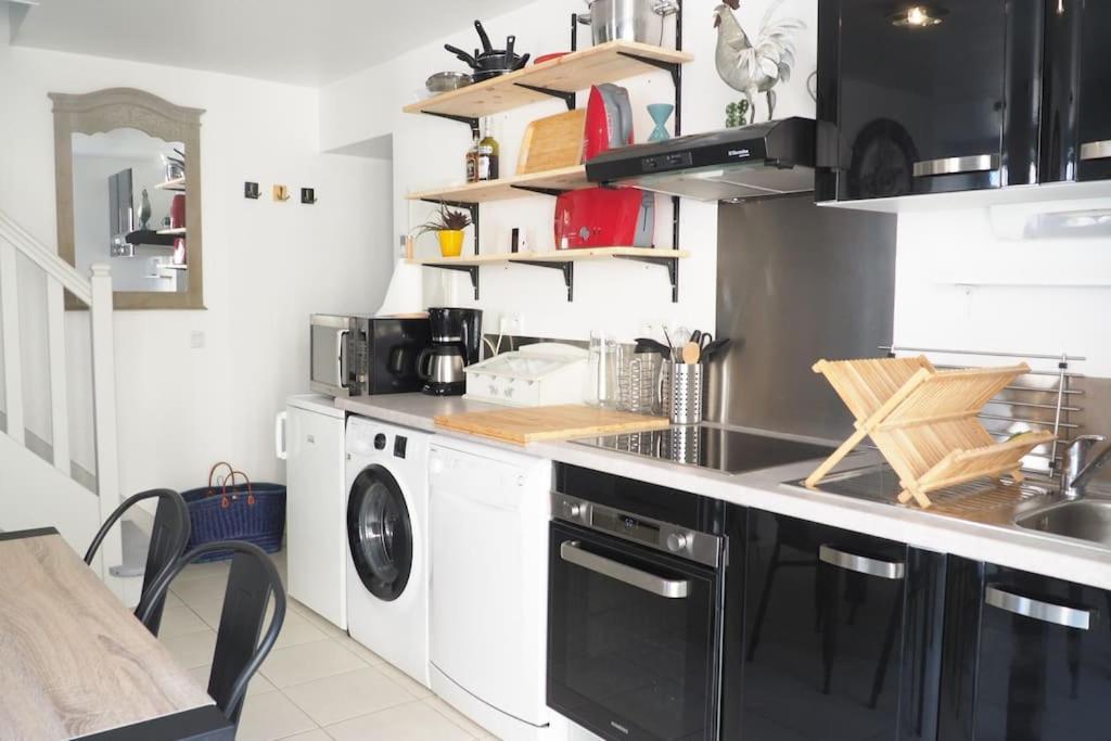 Appartement Duplex Et Terrasse A St Servan-St Malo Saint-Malo Eksteriør billede